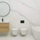 Płyty PCV Light White Premium w łazience