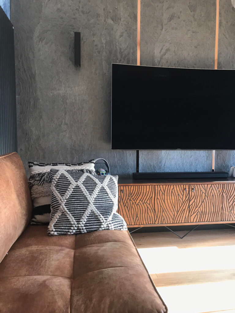 realizacja salonu fornirem kamiennym STEEL GREY