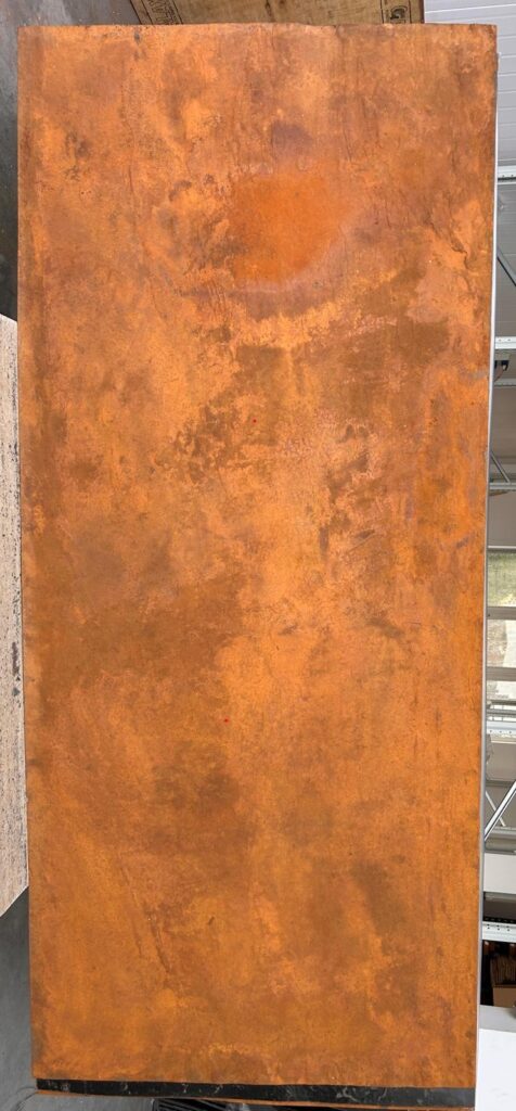 Zdjęcie produktowe forniru kamiennego RUST STONE