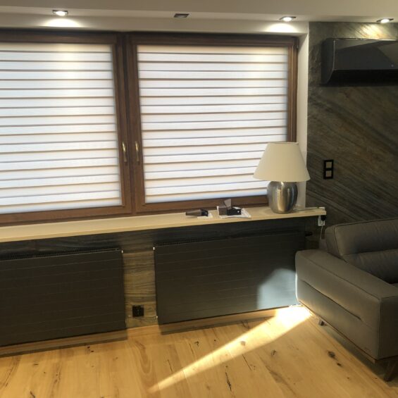 Realizacja salonu fornirem kamiennym TREE STONE Realizacja ściany w salonie fornirem kamiennym TREE STONE