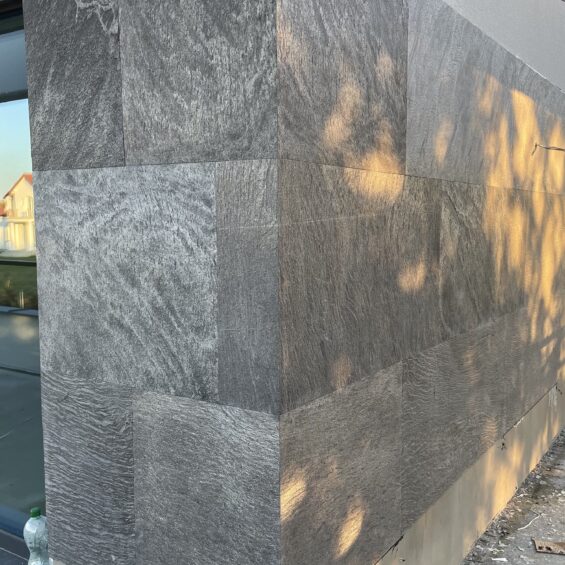 realizacja elewacji fornirem kamiennym sparkle stone2jpg Realizacja elewacji fornirem kamiennym Sparkle Stone