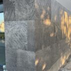 Realizacja elewacji fornirem kamiennym Sparkle Stone